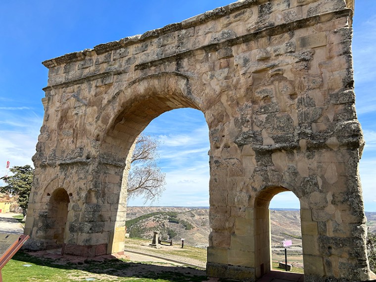Arco romano de Medinaceli