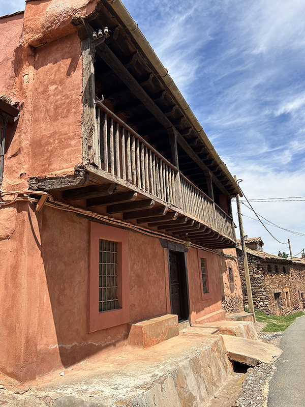 Madriguera pueblo de Segovia