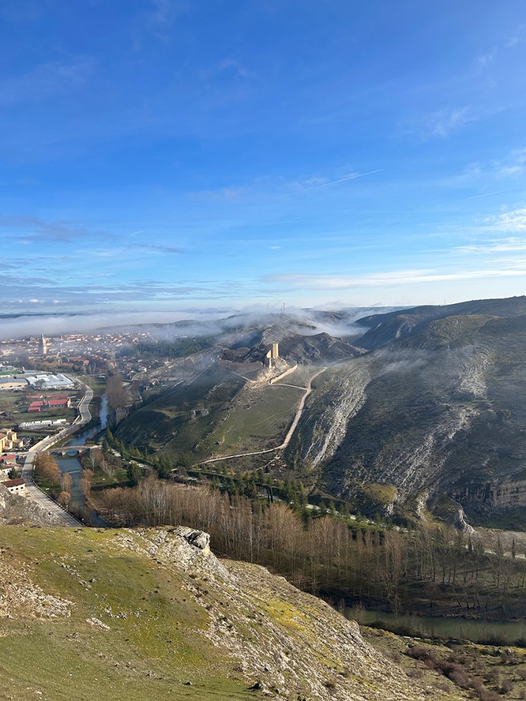 Atalaya de Uxama Argaela