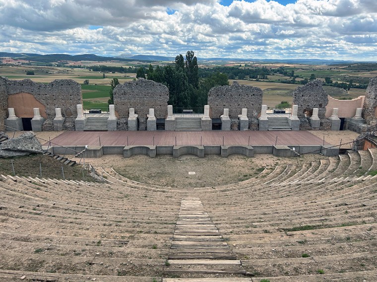 Teatro romano de Clunia Sulpicia