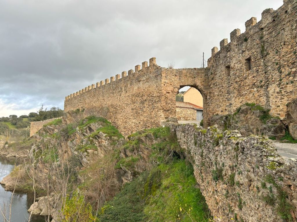 Muralla Buitrago de Lozoya Sierra de Madrid