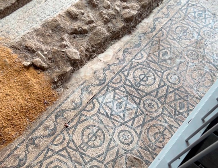 Monograma los Irricos Villa romana La Dehesa