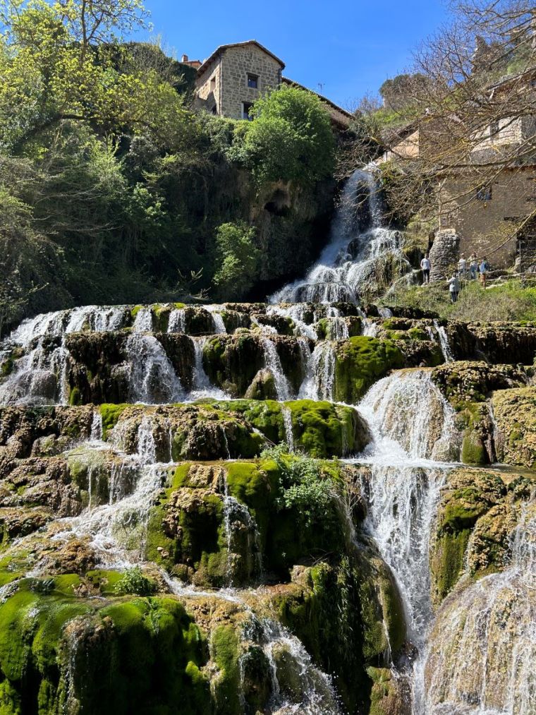 Cascada de Orbaneja del Castillo