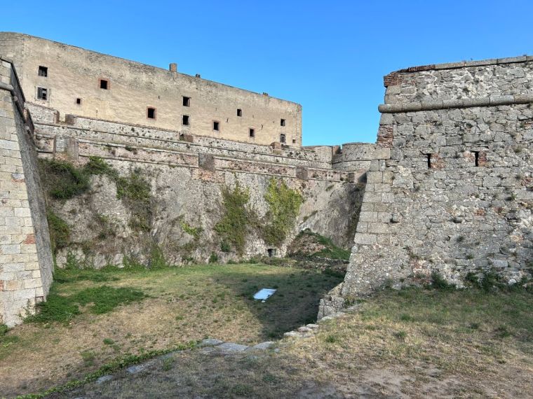 Fuerte de Bellagarde Francia