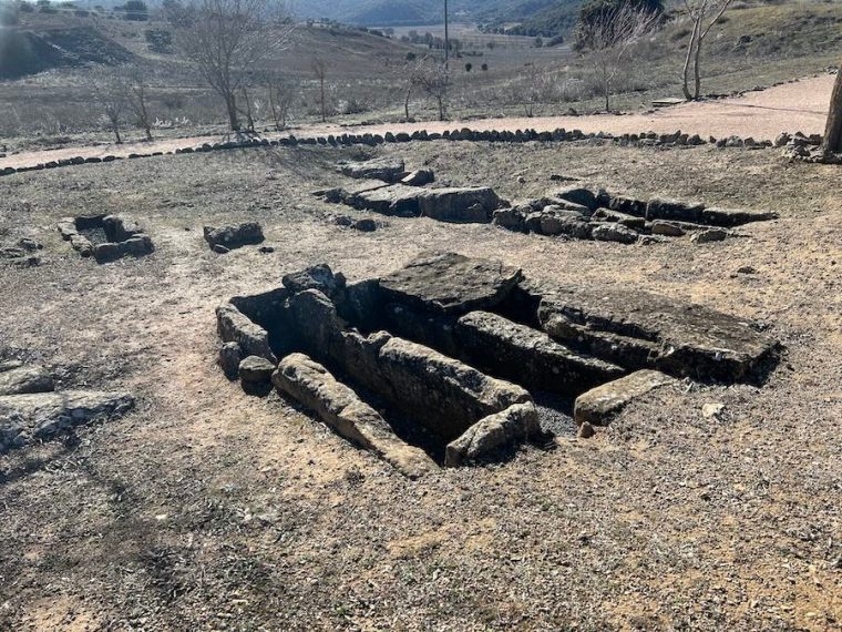 Necrópolis de Segóbriga