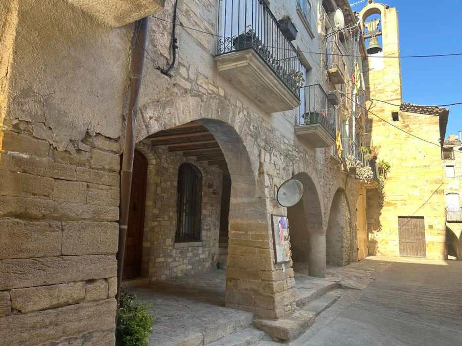 Guimerá pueblo medieval Lérida