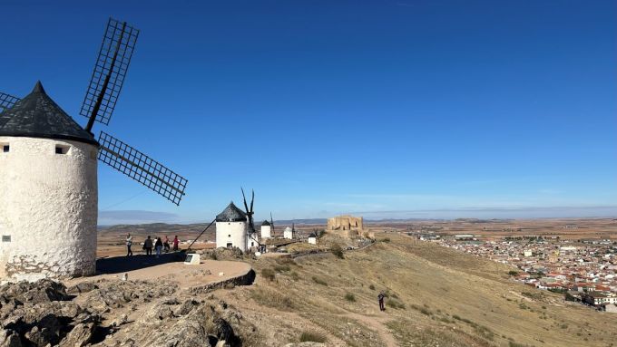 Molinos y castillo de Consuegra