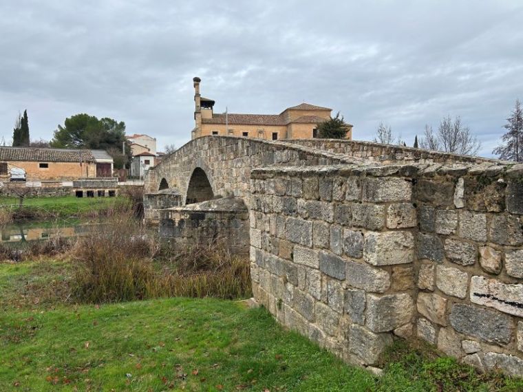 Puente castillo Osma