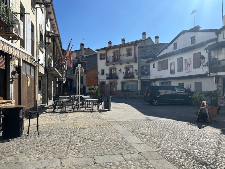 Plaza Mayor de Guisando