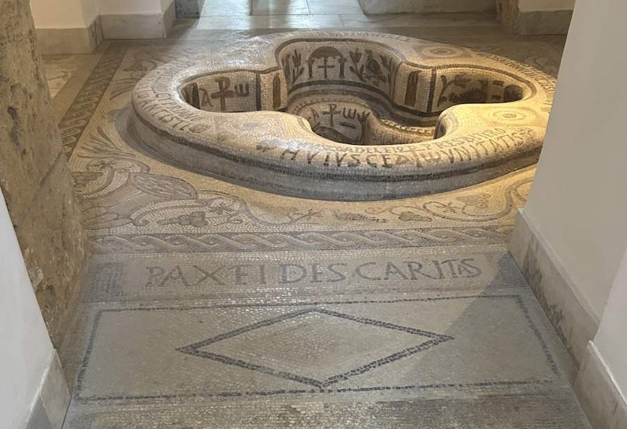 Baptisterio bizantino del Museo del Bardo en Túnez.
